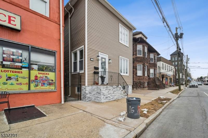 Nutley Twp., NJ 07110,16 Franklin Ave