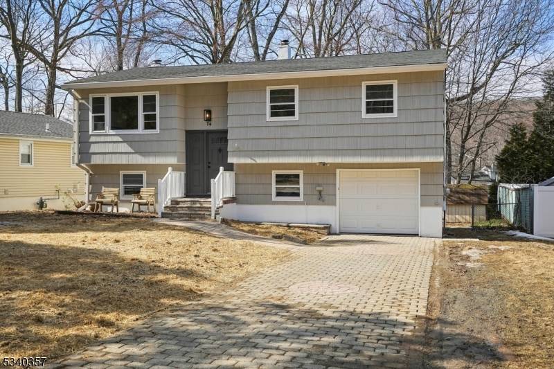 Rockaway Twp., NJ 07866,74 Erie Ave
