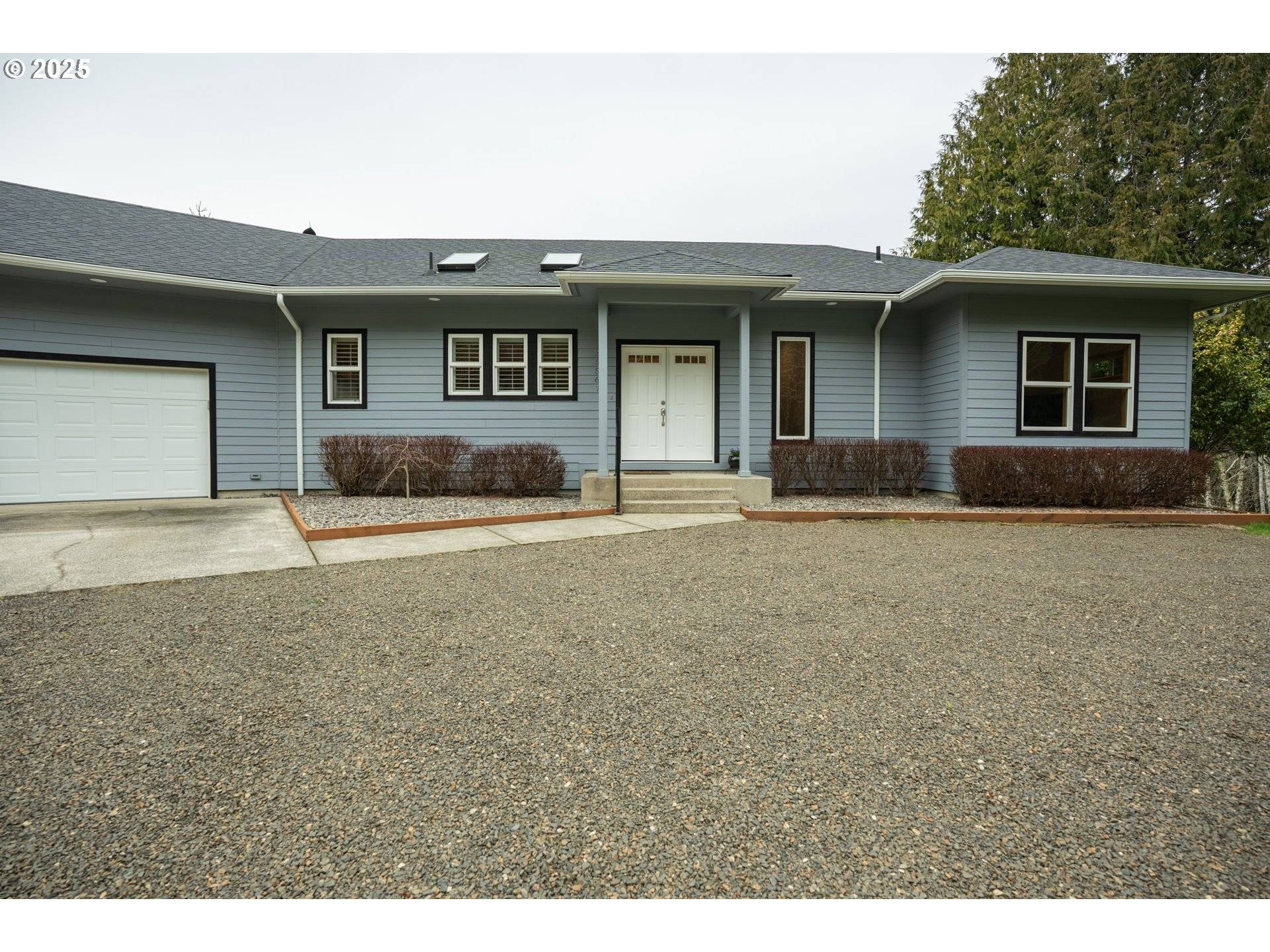 Astoria, OR 97103,35567 DOW LN