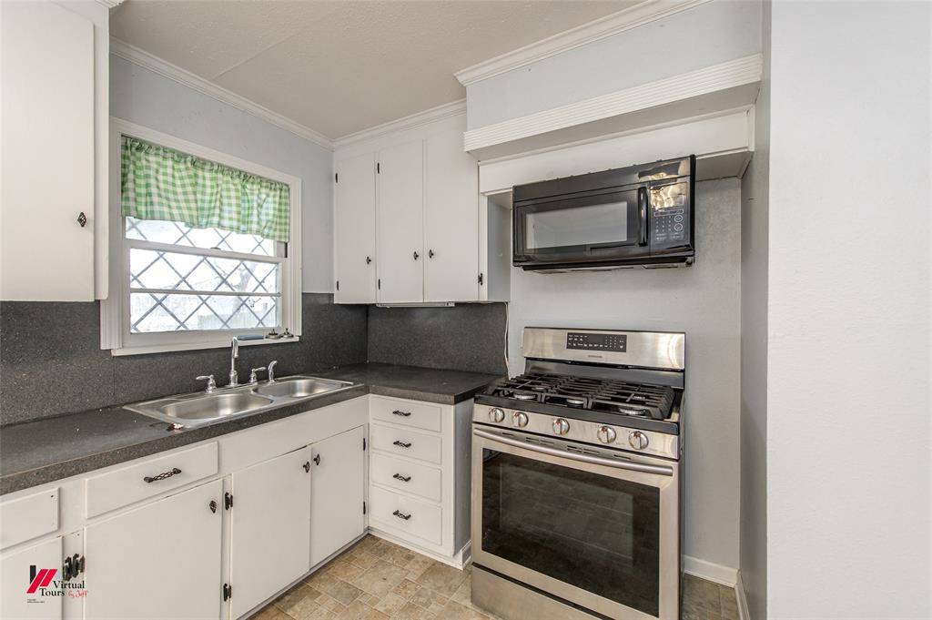 Bossier City, LA 71111,1504 Leslie Street