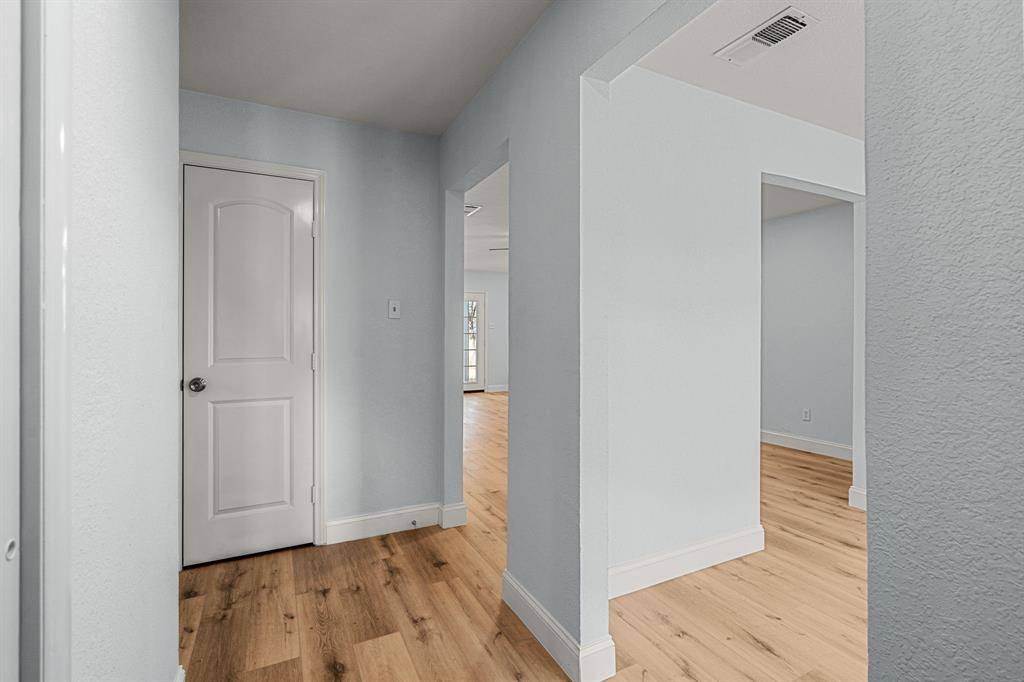 Hurst, TX 76053,1129 Irwin Drive