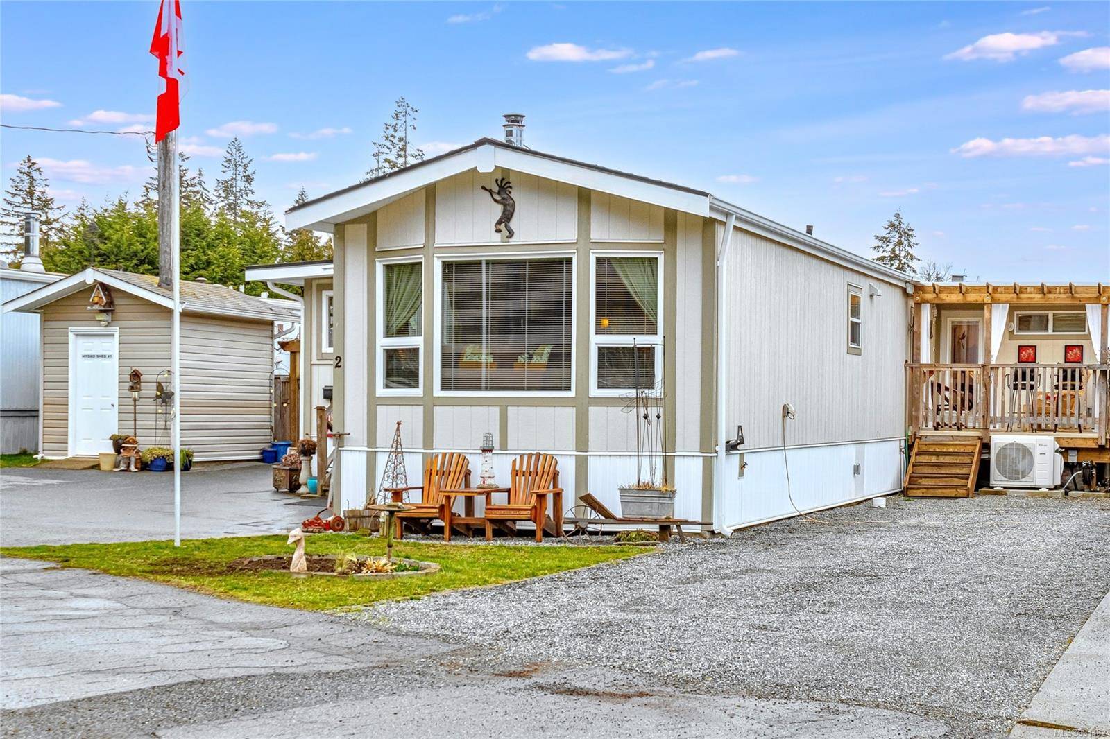 Ladysmith, BC V9G 1L3,1572 Seabird Rd #2