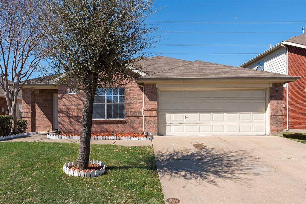 Grand Prairie, TX 75052,2819 Bluefield Lane