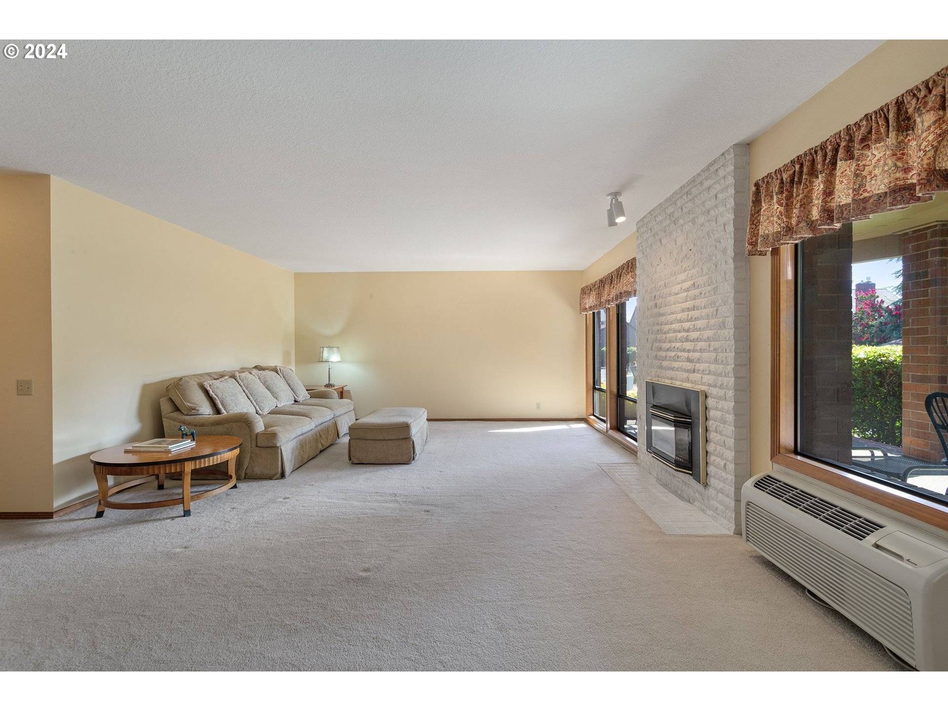 Portland, OR 97224,15437 SW 114TH CT #93