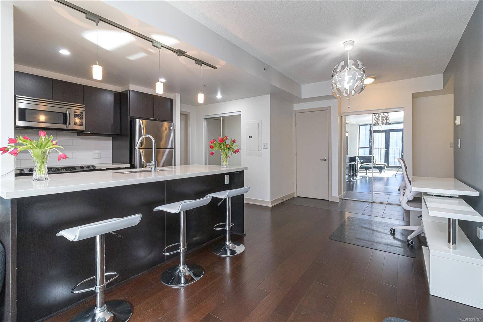 Victoria, BC V8W 0A4,760 Johnson St #204