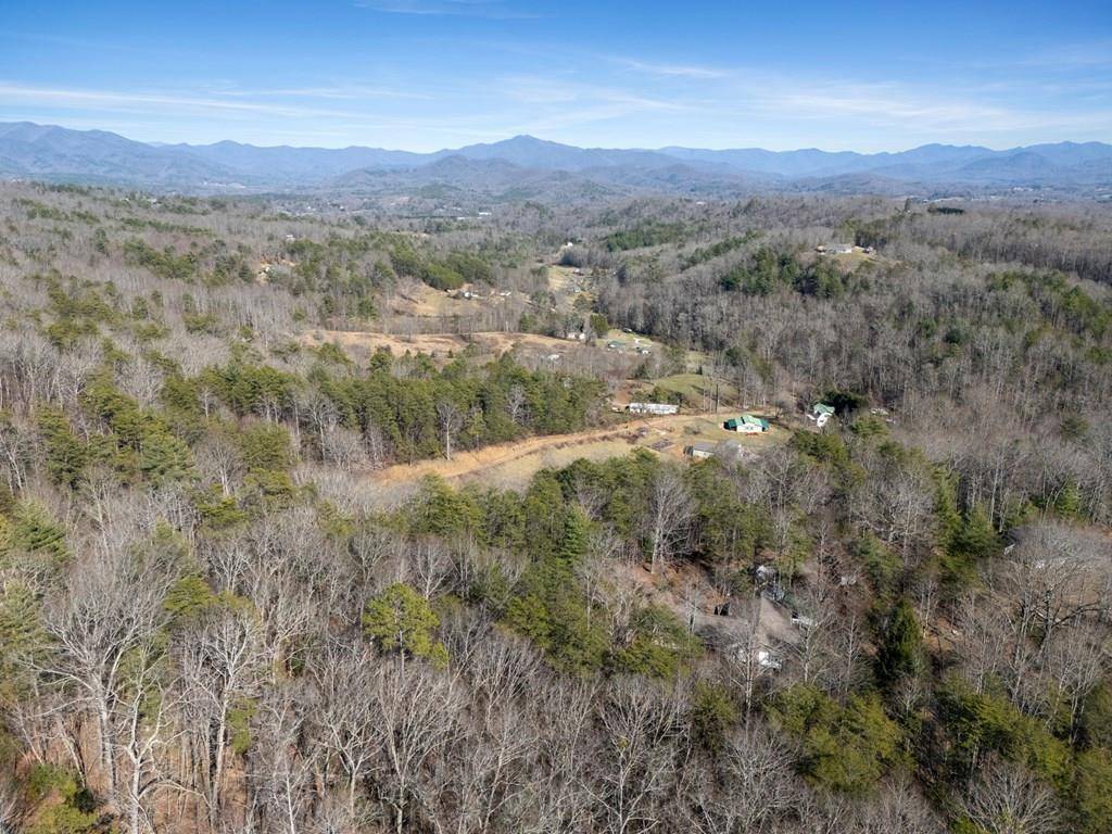 Hayesville, NC 28904,191 Fox Springs Trail