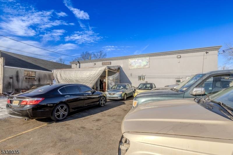 Perth Amboy City, NJ 08861,951 State St