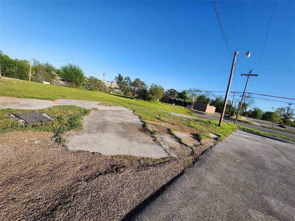Tyler, TX 75702,720 E Front Street