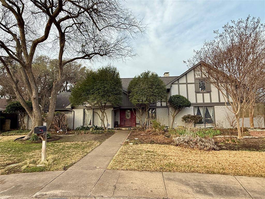 Dallas, TX 75248,16805 Chepstow Court