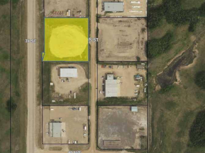 Peace River, AB T8S 0A5,8606 75 ST