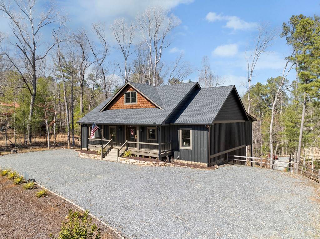 Ellijay, GA 30540,106 Francis Way