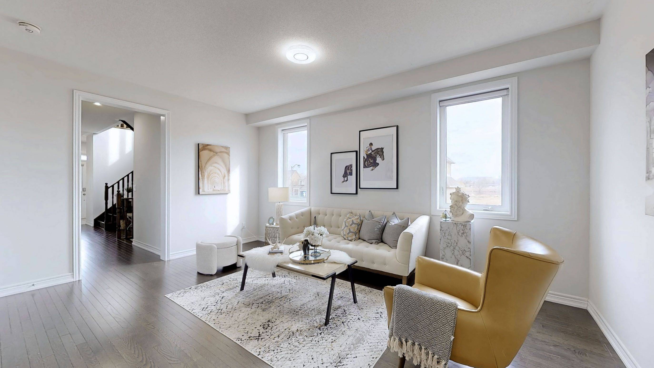 East Gwillimbury, ON L9N 0P9,97 Manor Hampton ST