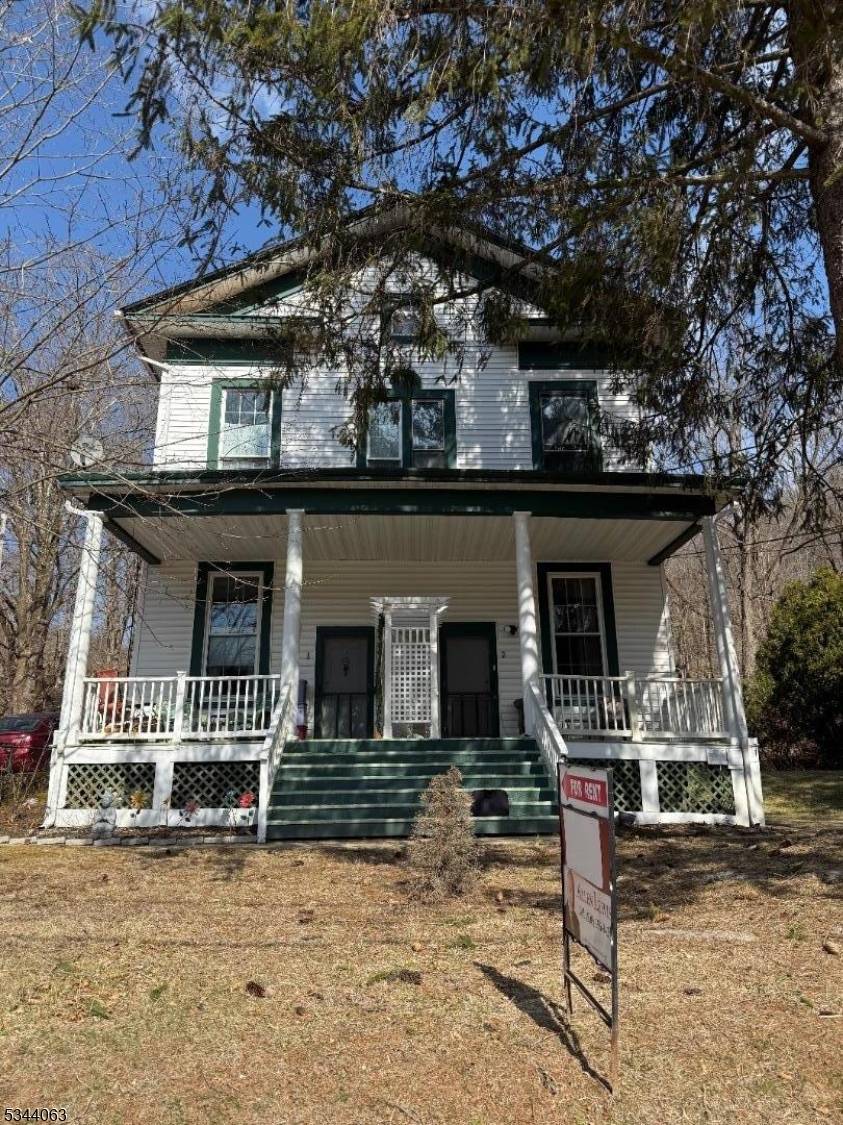Glen Gardner Boro, NJ 08826,39 Main St #4