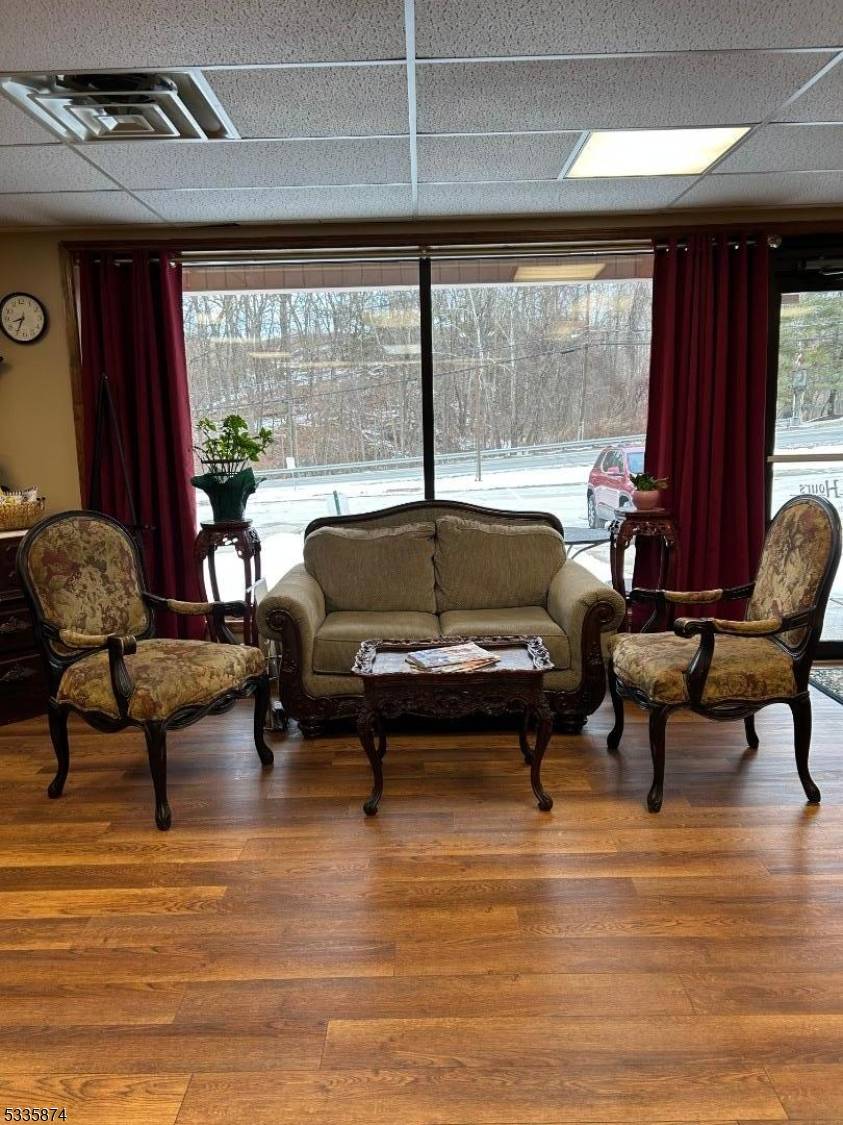 Hardyston Twp., NJ 07419,3617 Route 23 South
