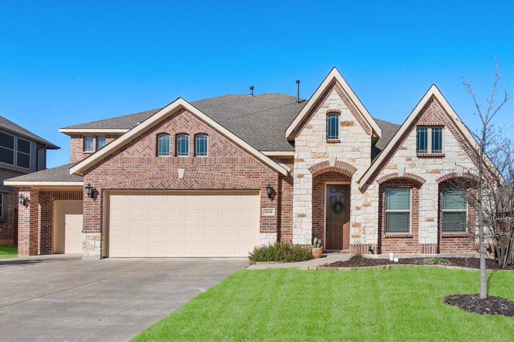 Burleson, TX 76028,1048 English Oak Drive