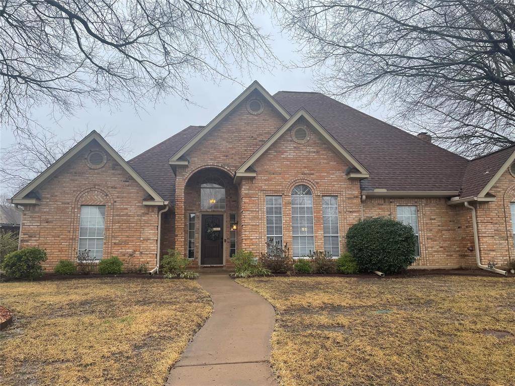 Paris, TX 75462,1925 Silverleaf Drive