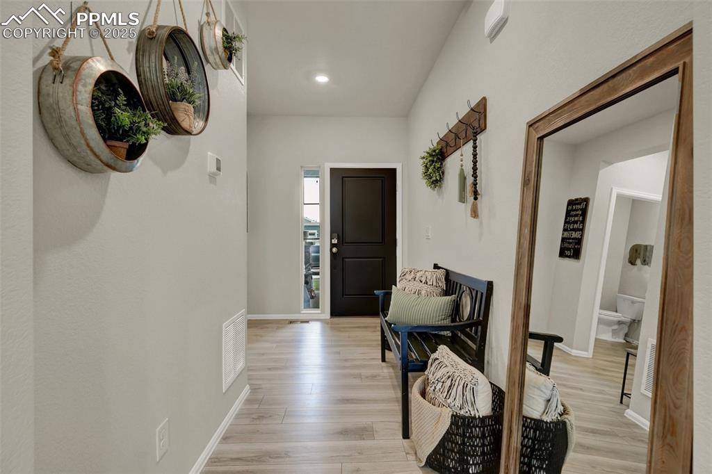 Elizabeth, CO 80107,946 Gooseberry CT
