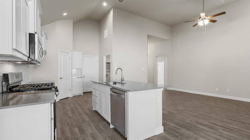 Northlake, TX 76247,1900 RACHEL Street