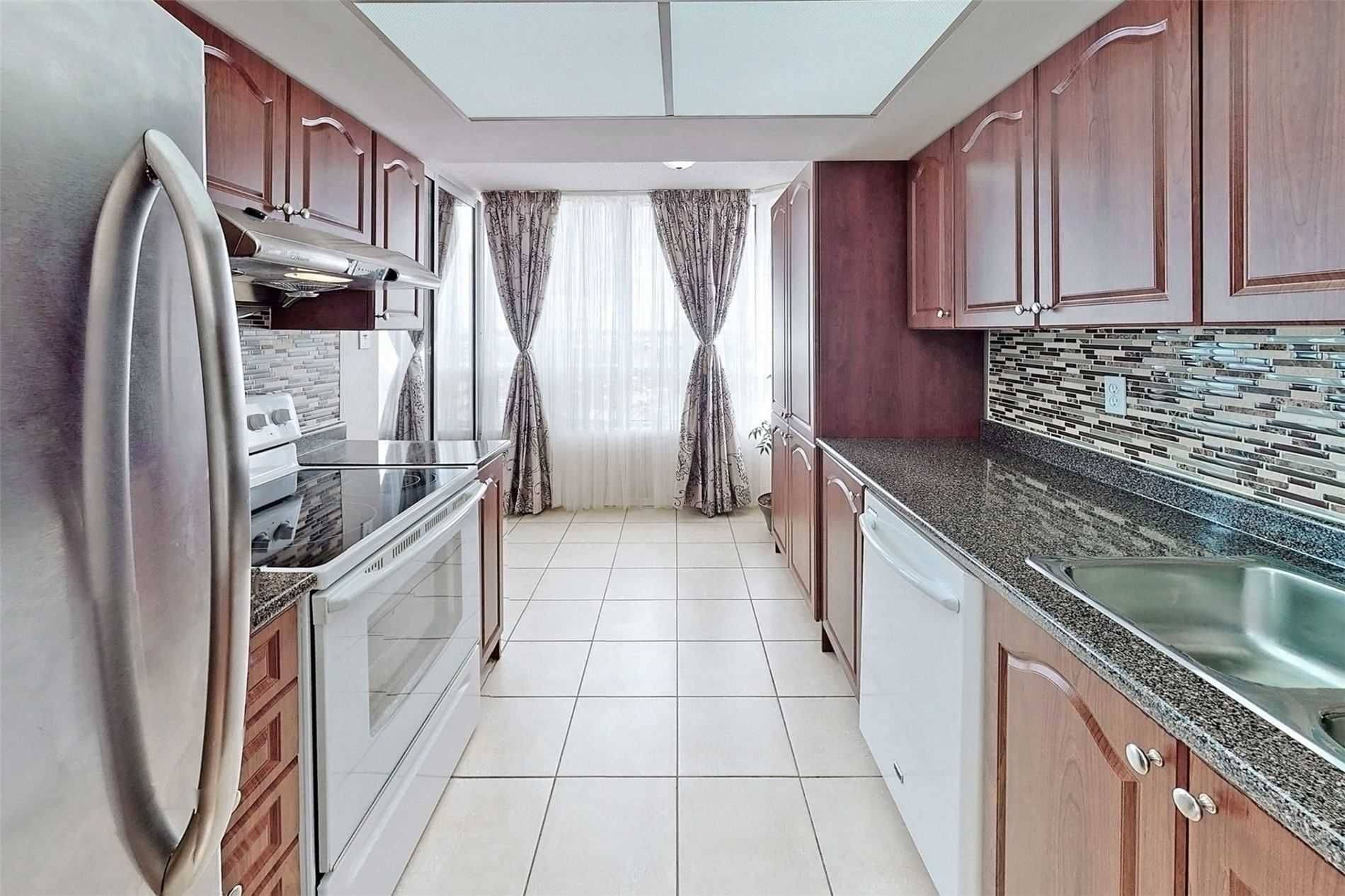 Toronto E07, ON M1V 5E3,350 Alton Towers CIR #1508