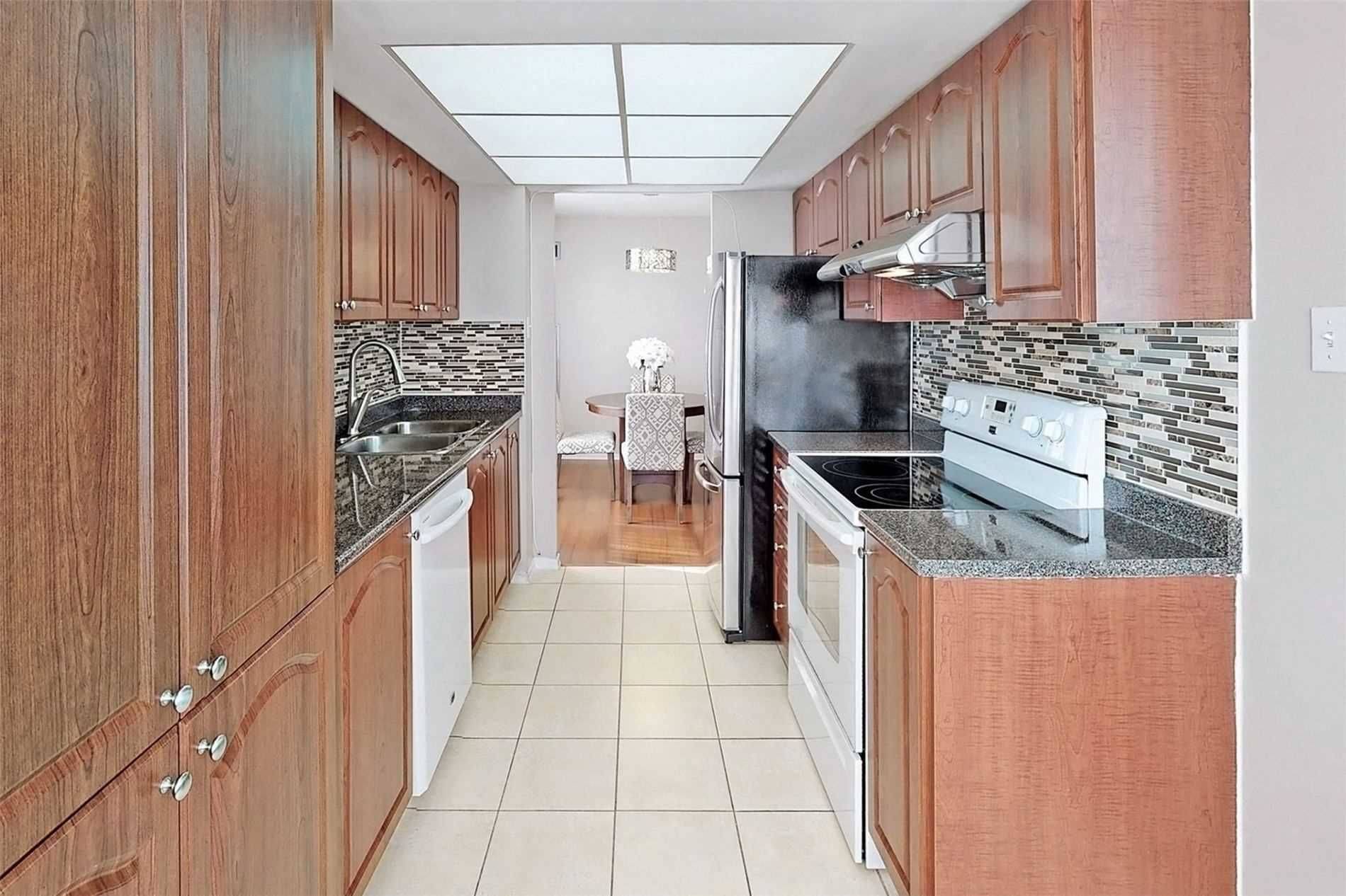 Toronto E07, ON M1V 5E3,350 Alton Towers CIR #1508
