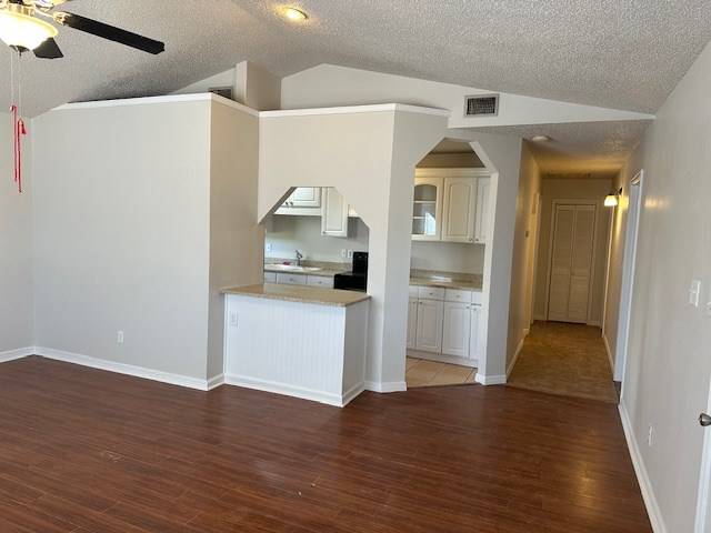 Alpine, TX 79830,503 E Nations