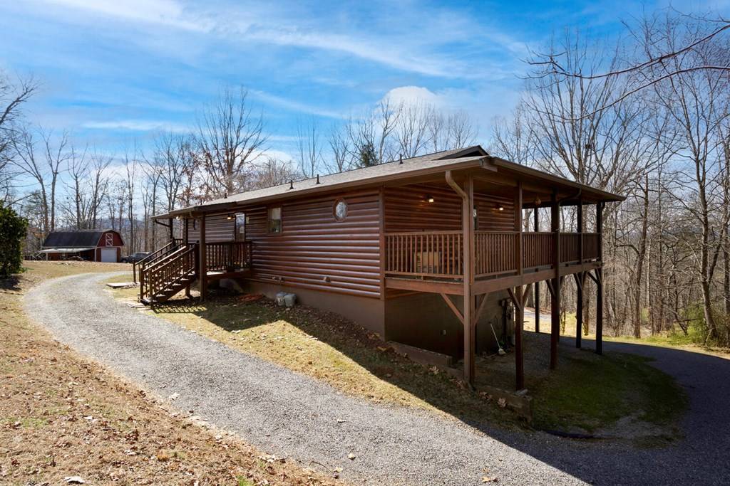 Hayesville, NC 28904,659 Hwy 175