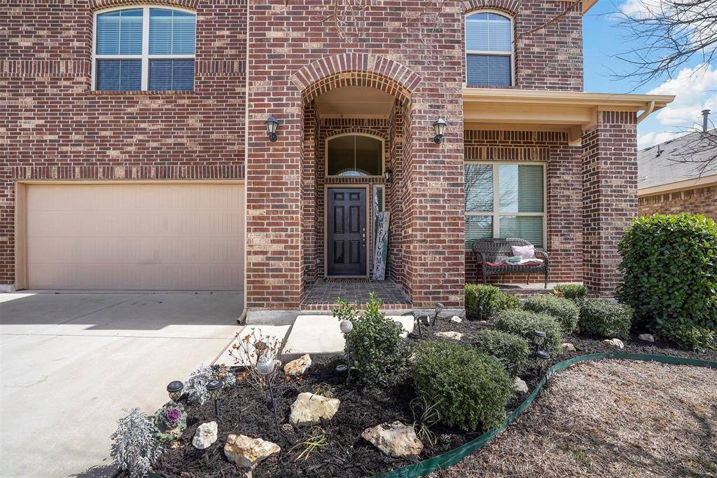 Fort Worth, TX 76177,15604 Oak Pointe Drive