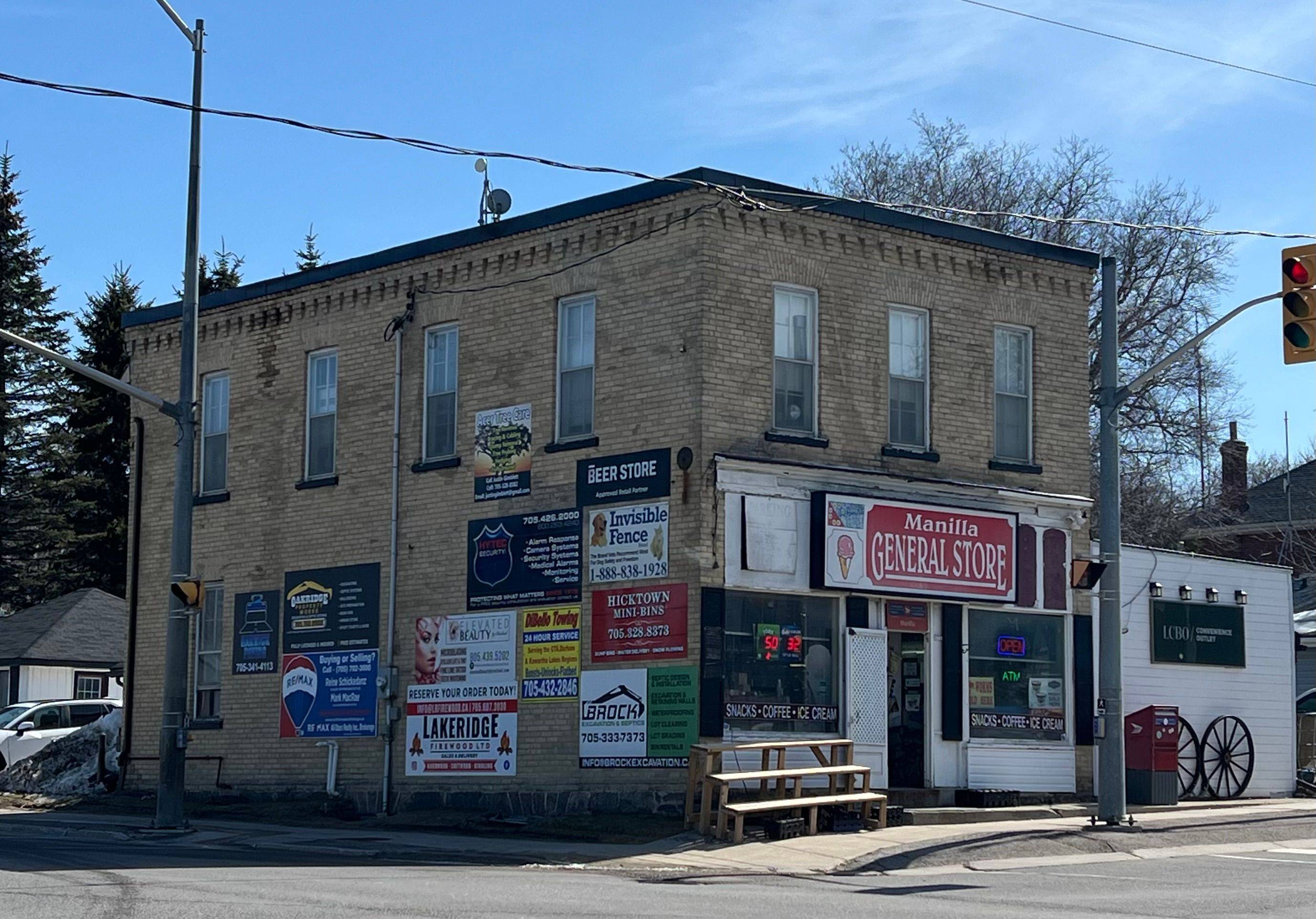 Kawartha Lakes, ON K0M 2J0,17081 Simcoe ST
