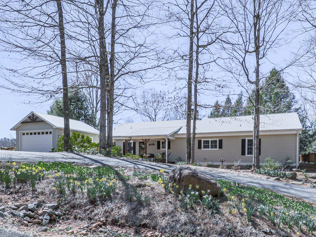 Ellijay, GA 30536,651 Riverfront Drive