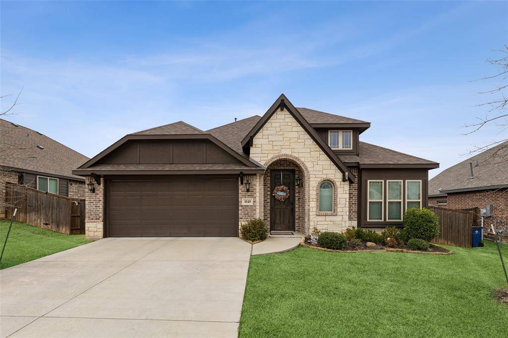 Burleson, TX 76028,1040 Weeping Oak Drive