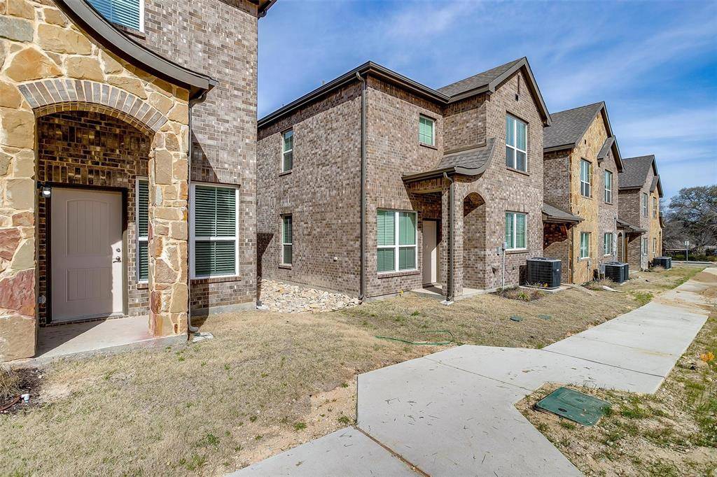 Weatherford, TX 76087,421 Glen Lake Drive