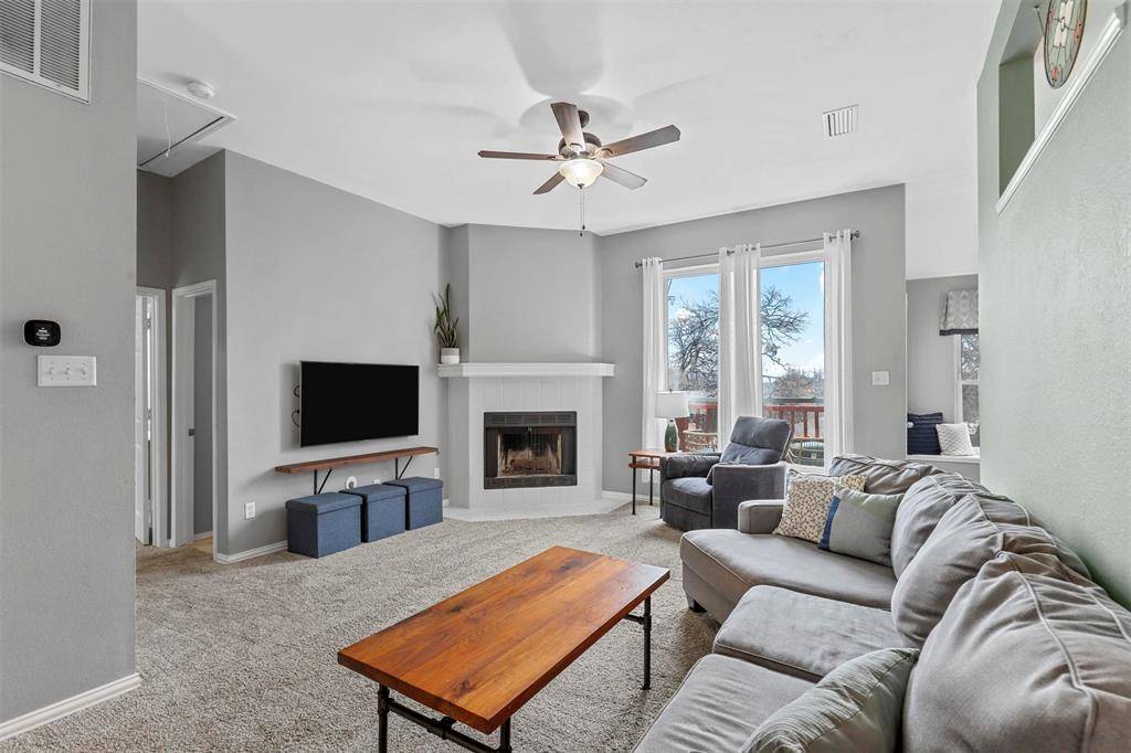 Grapevine, TX 76051,1936 Rose Court