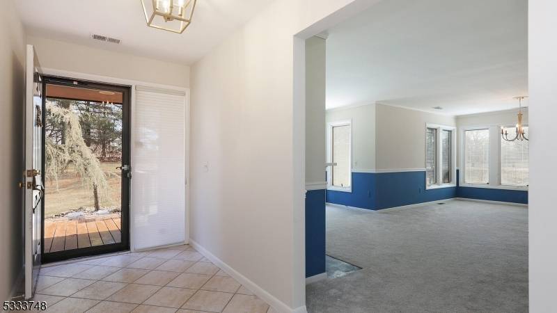 Edison Twp., NJ 08820,64 Giggleswick Way