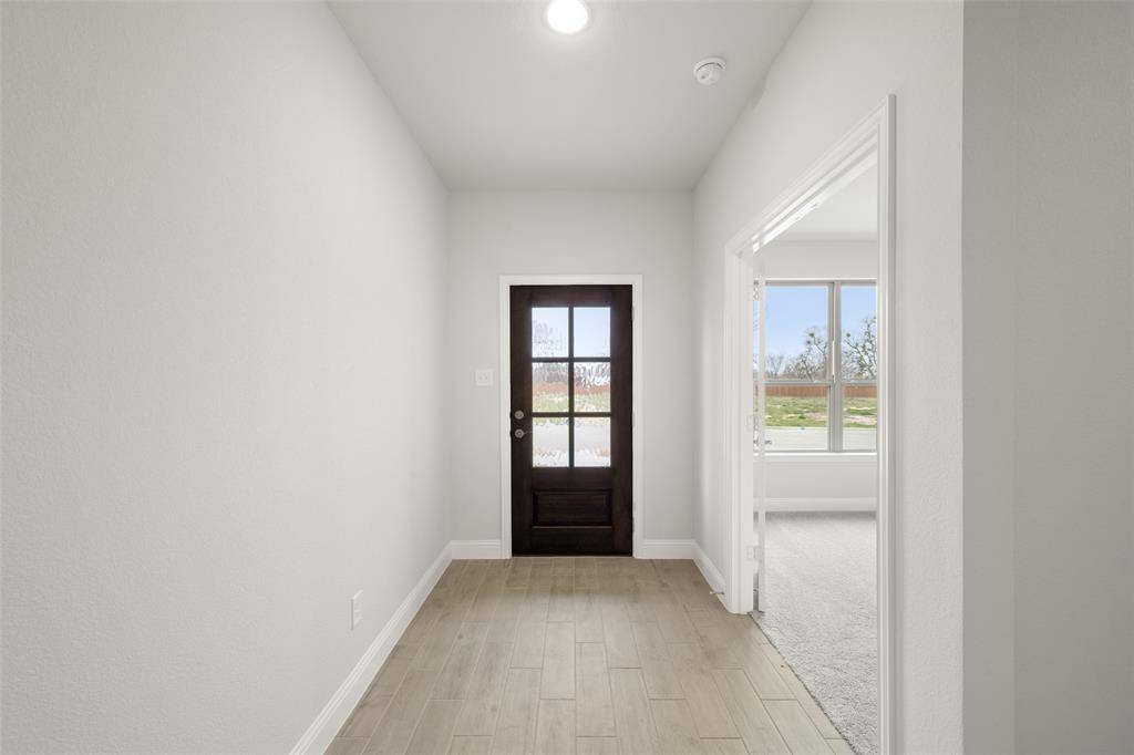 Midlothian, TX 76065,2829 Livestock Drive