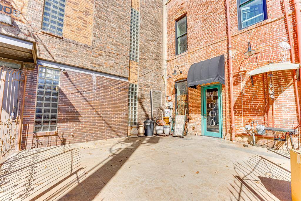 Plano, TX 75074,1008 E 15th Street