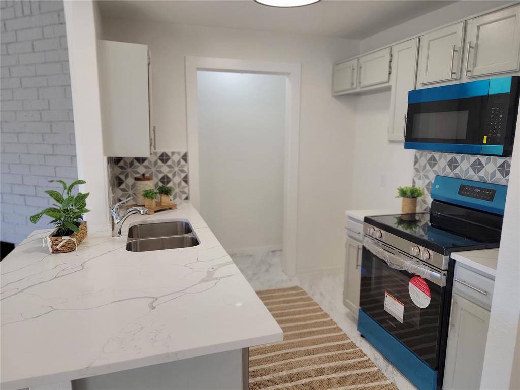 Plano, TX 75074,2400 Jupiter Road #G8