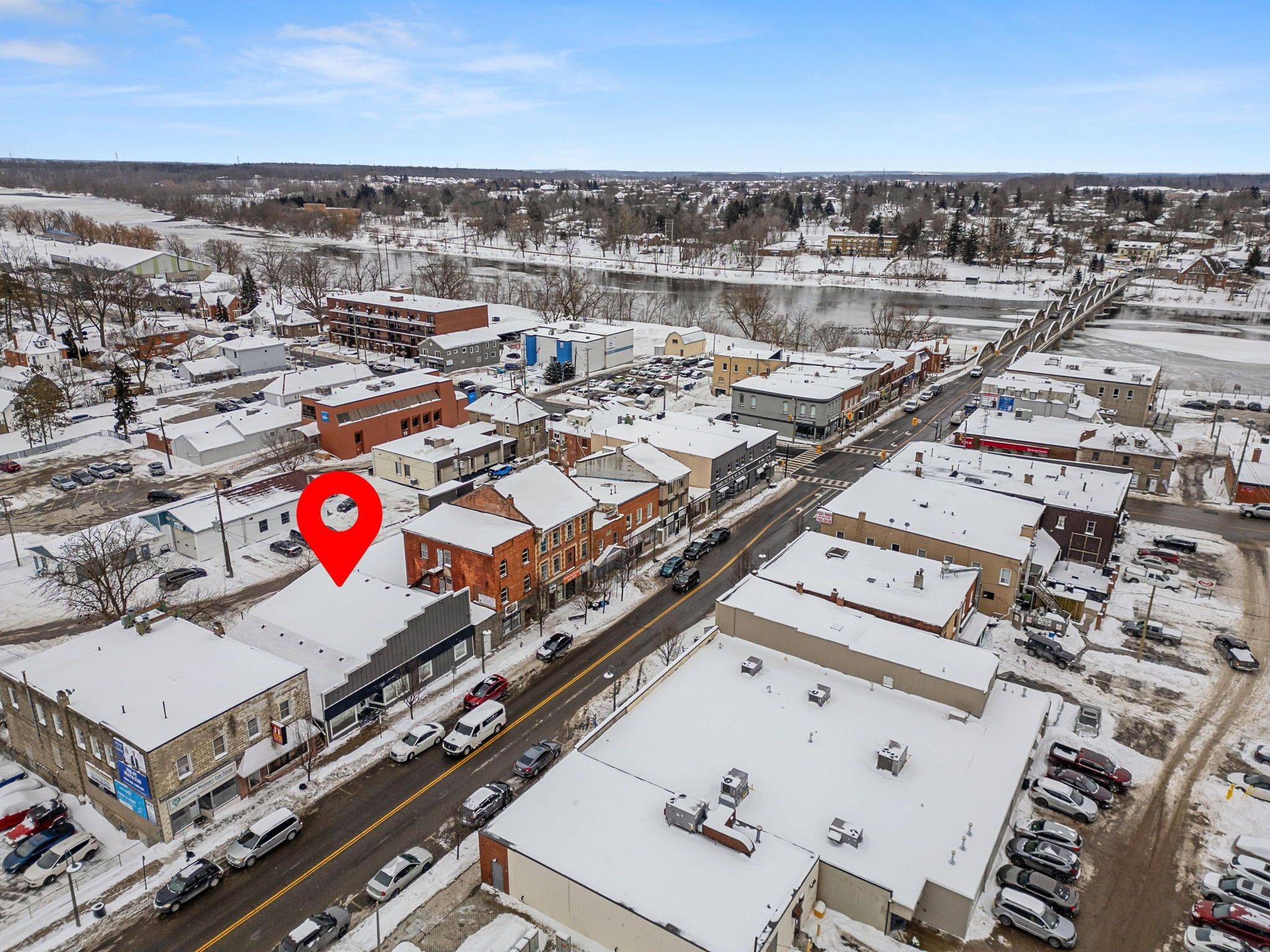 Haldimand, ON N3W 1B9,64 Argyle ST N