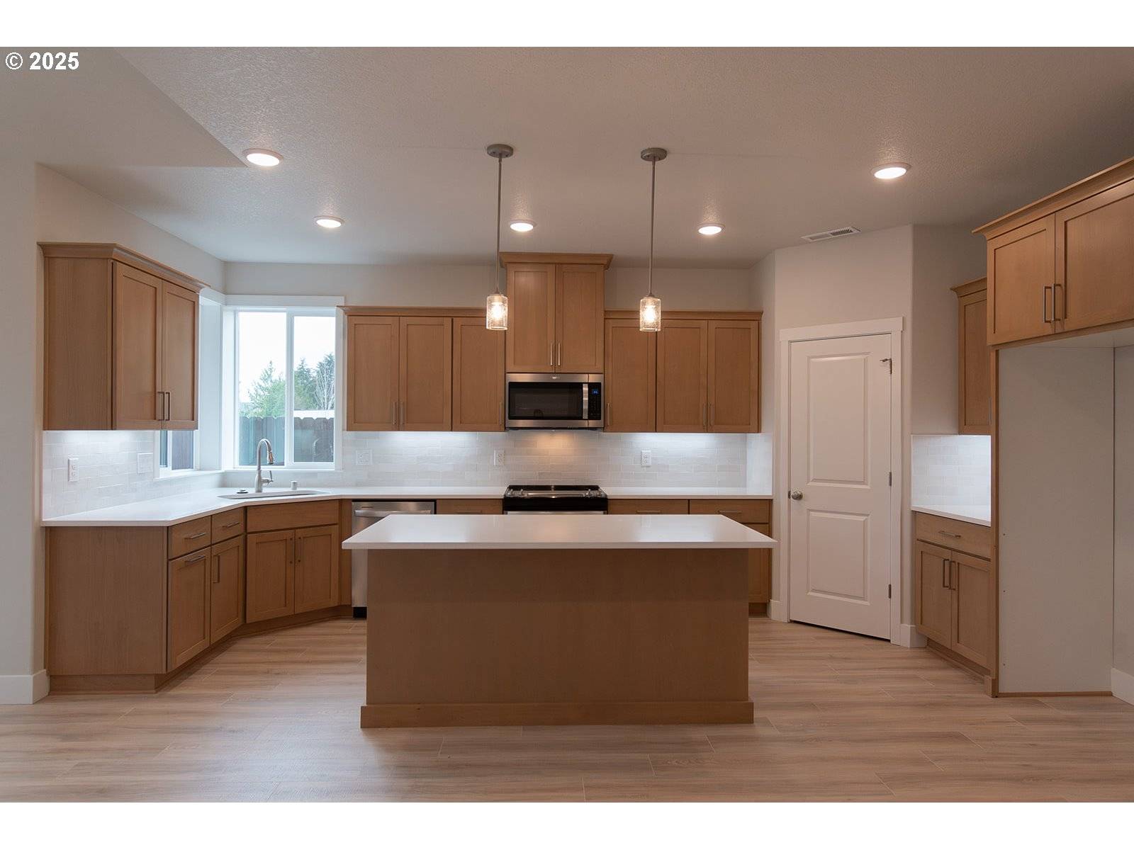 Vancouver, WA 98682,12213 NE 107th WAY