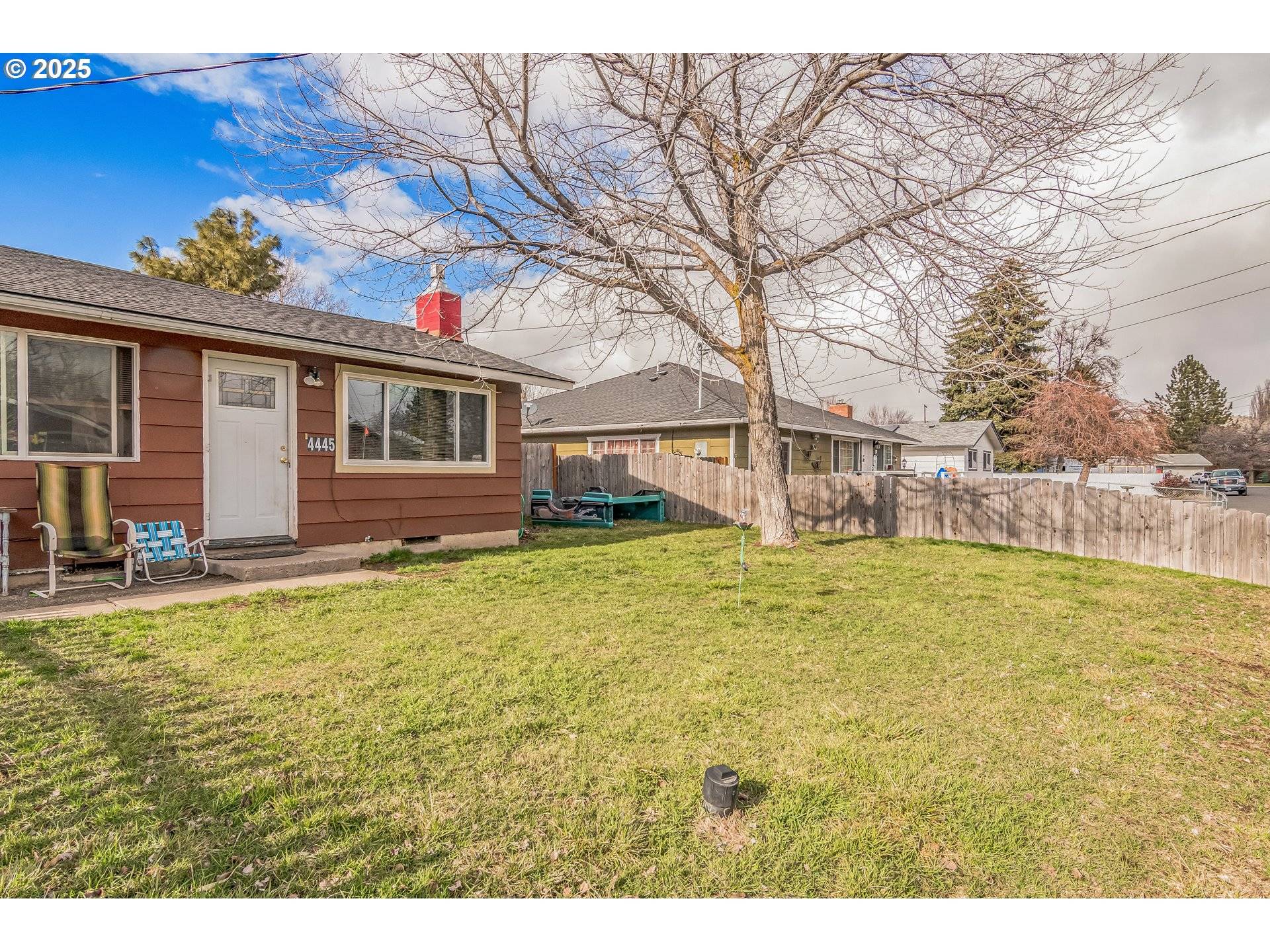 Klamath Falls, OR 97603,4445 BARRY DR