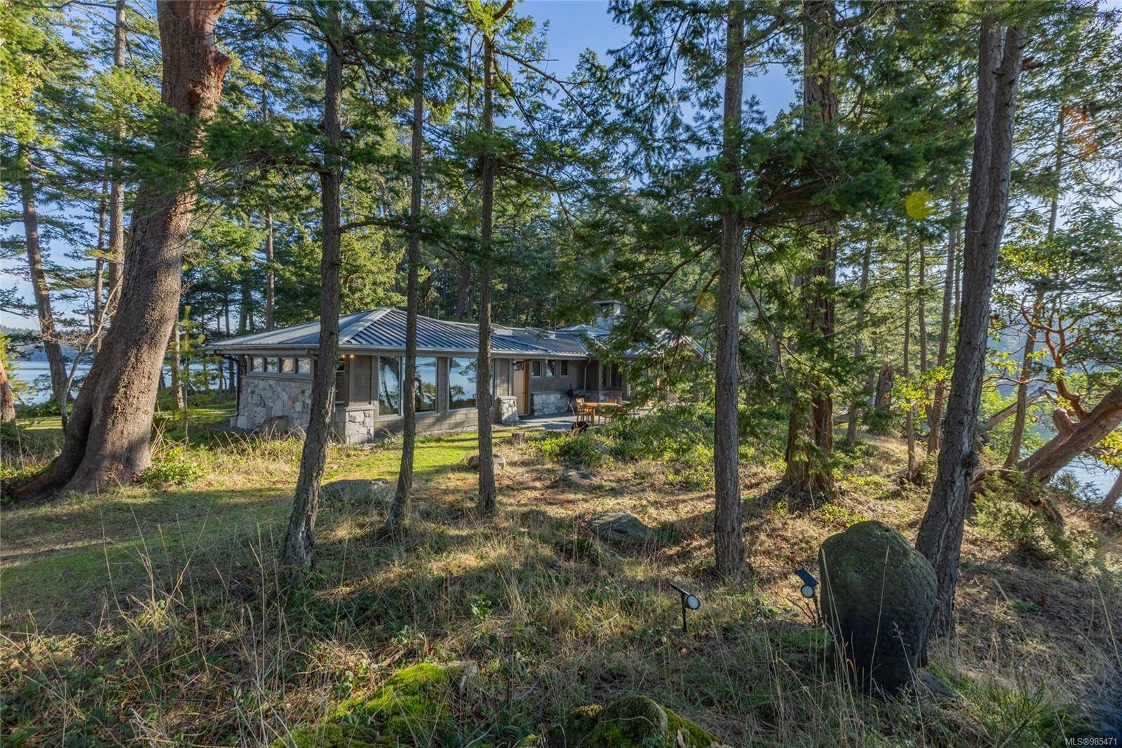 Saturna Island, BC V0N 2Y0,105 Church Bay Rd