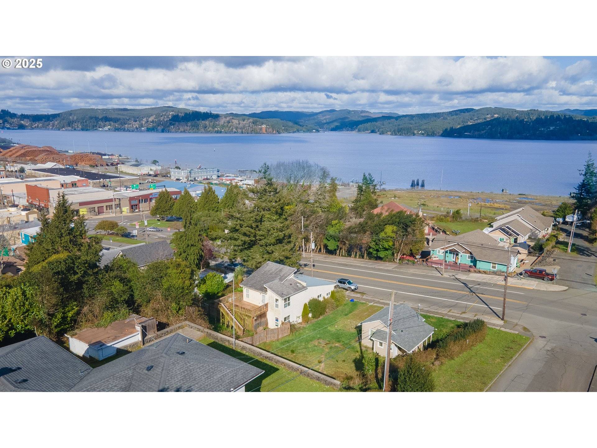 North Bend, OR 97459,2196 SHERMAN AVE