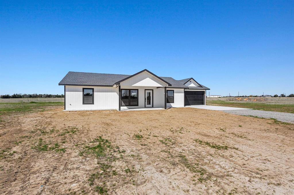 Sumner, TX 75486,9 Private Road 33084