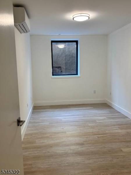 Passaic City, NJ 07055,29 Broadway #3