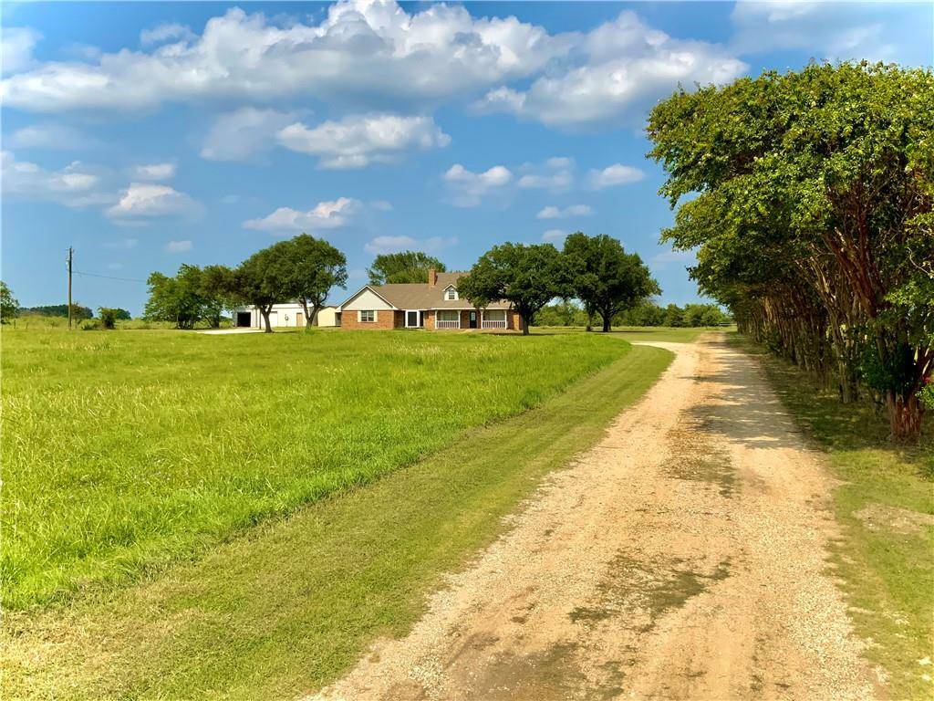 Groesbeck, TX 76642,1409 W Trinity Street