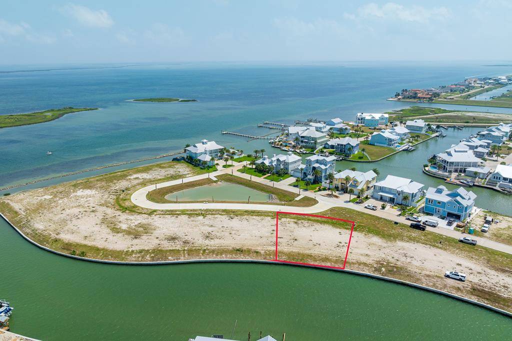 Rockport, TX 78382,1022 North Isle Drive