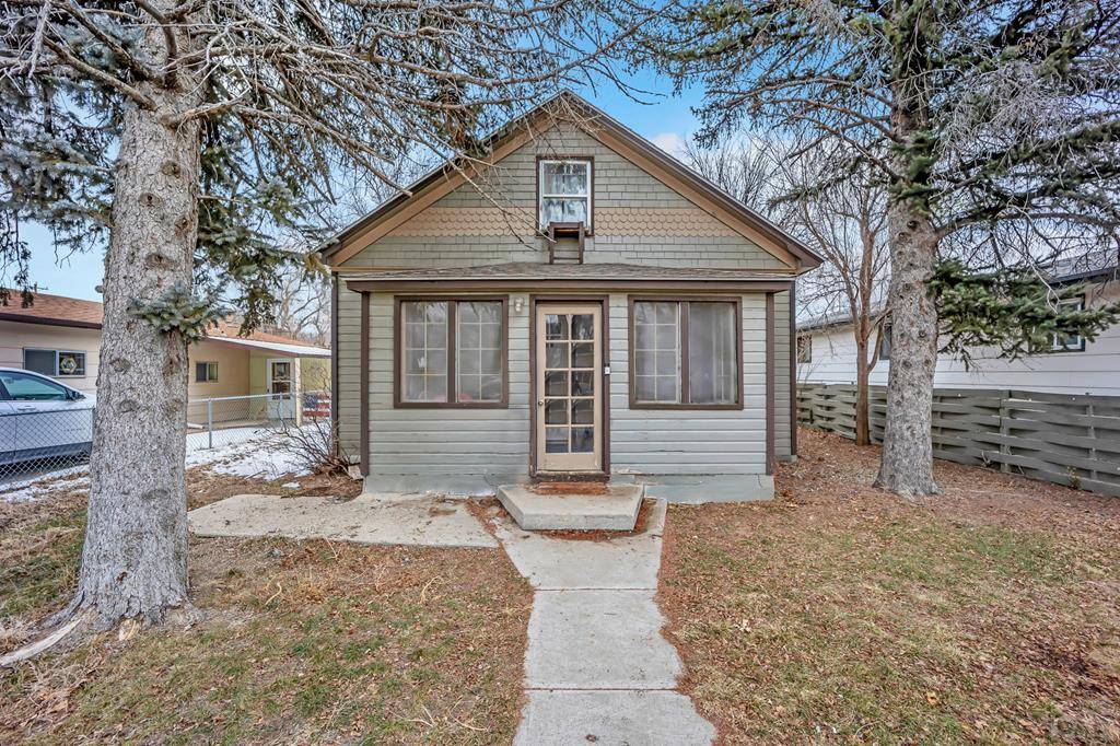 Fowler, CO 81039,707 7th St