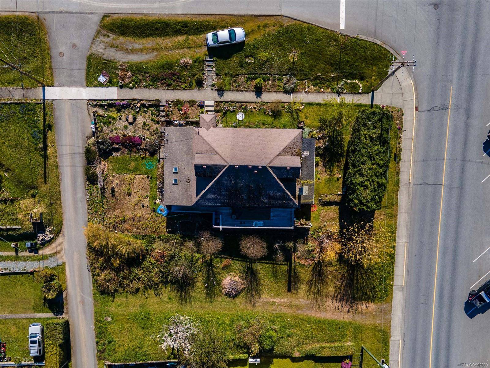 Ladysmith, BC V9G 1C6,133 Roberts St
