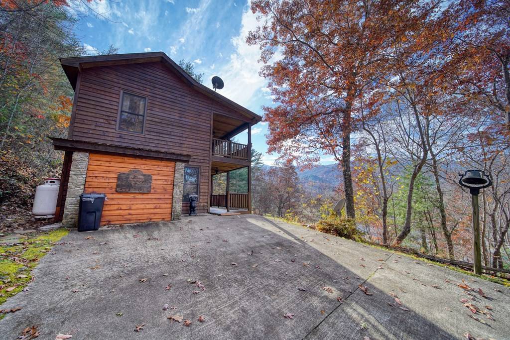 Hiawassee, GA 30546,190 Ruby Lake Drive N