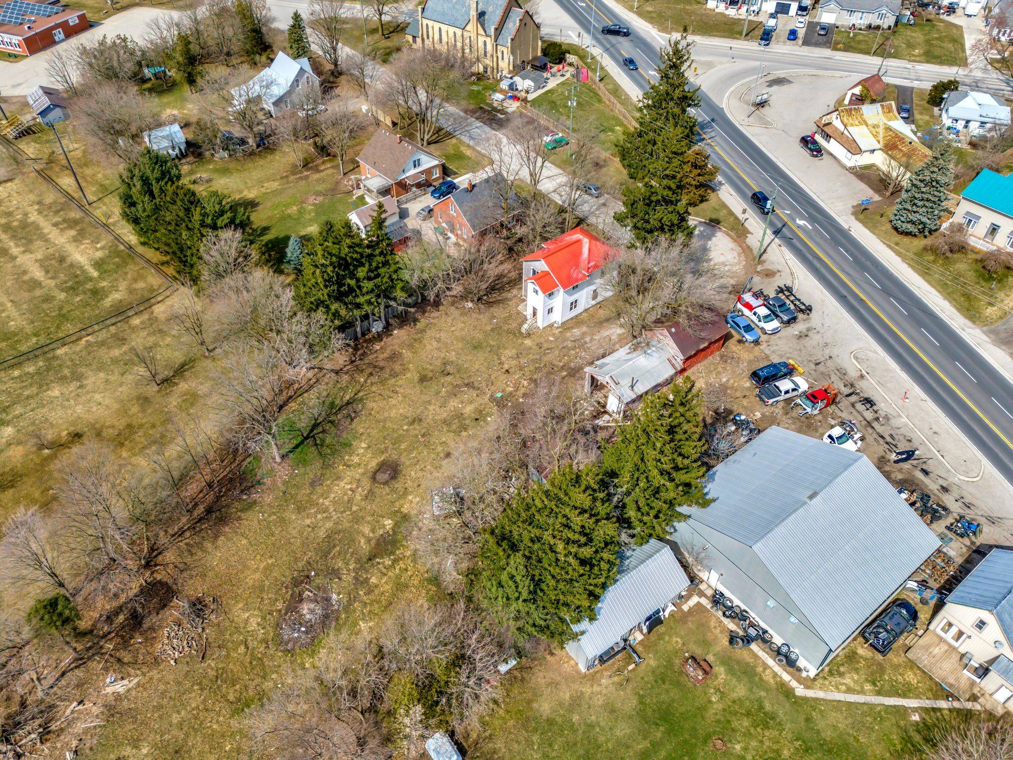 South-west Oxford, ON N0J 1W0,12 Barrett ST