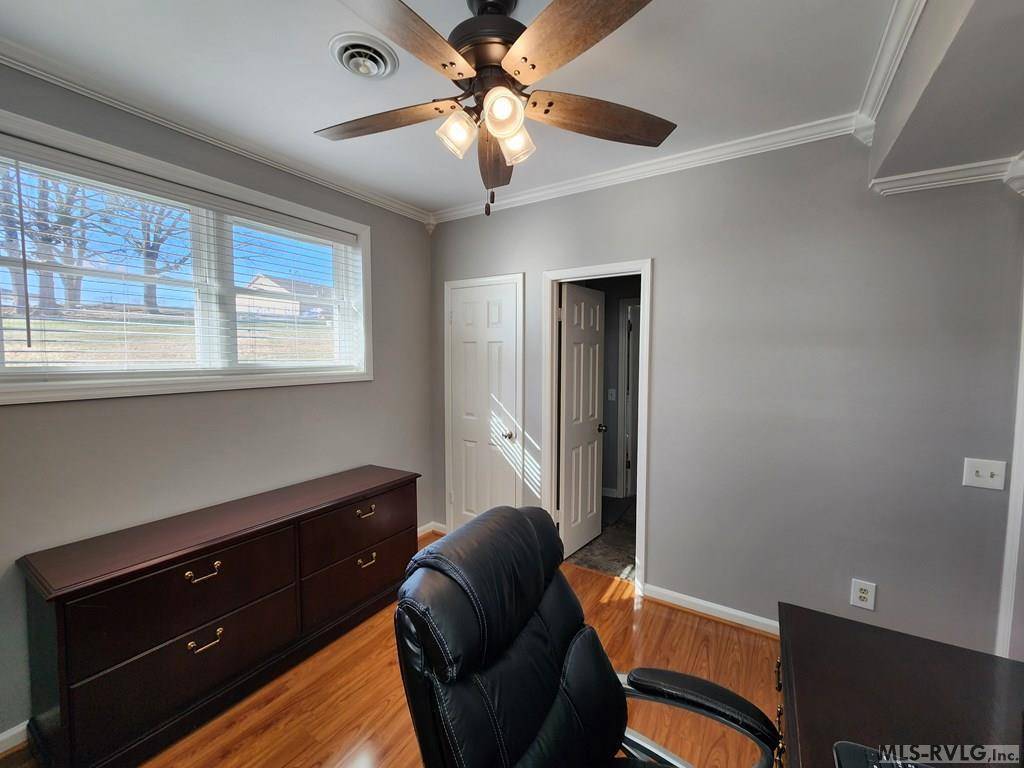 Bracey, VA 23919,59 Dogwood Drive